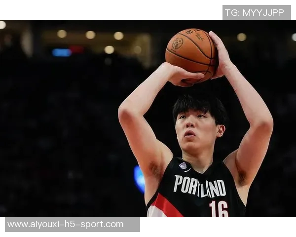 杨瀚森三分命中后被换下原因分析与防守技巧提升建议